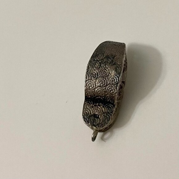 Vintage Shoe Clog Charm Filigree Pendant - Picture 12 of 14